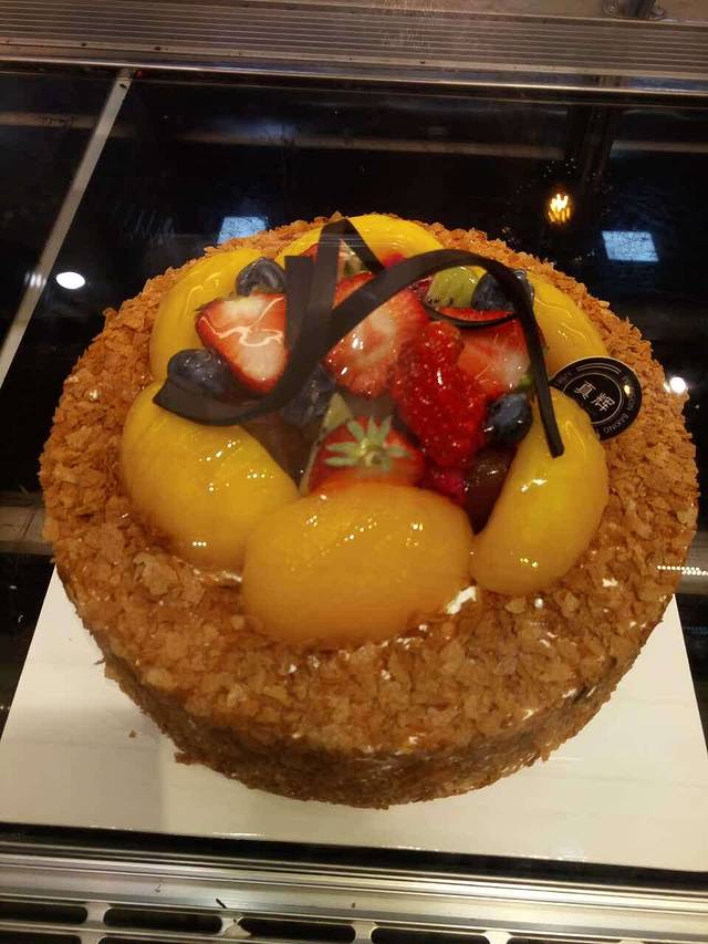 真辉烘焙(桃园路店)