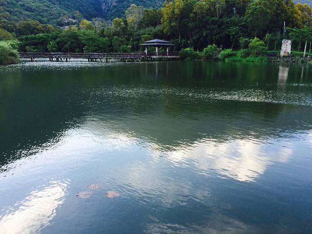 Luoshan Fish Pond