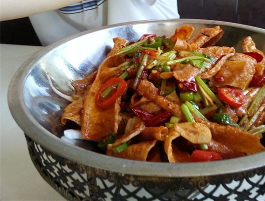 众家灯火·西安头牌煎饼(省体育场店)