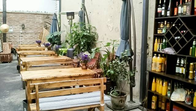 太阳火不搭边·烤鱼石板烧(人民路店)