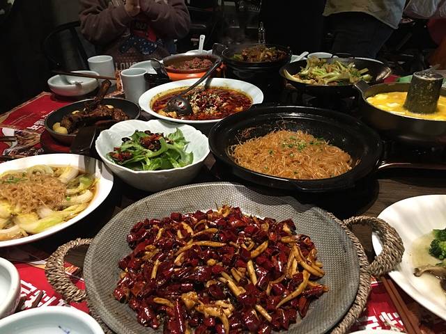 丽小馆·蒸爱湖北(武商城市奥莱店)