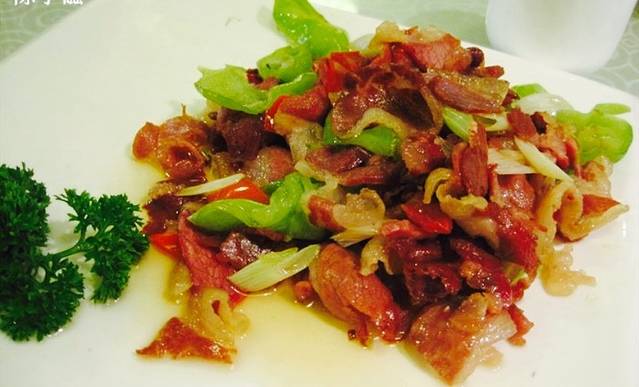 宣威年猪饭(金碧店)