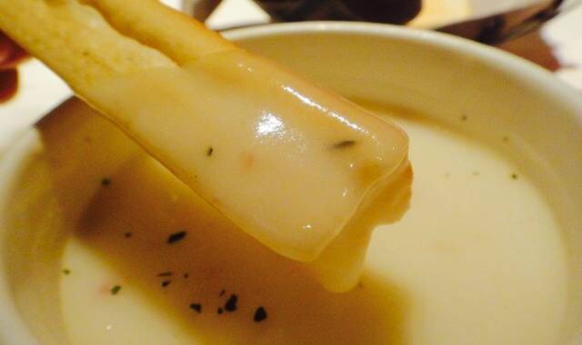 西堤 - 屏东自由店