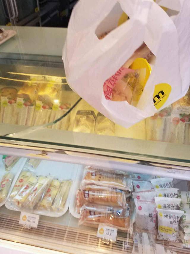 一鸣真鲜奶吧(乌牛广安路店)