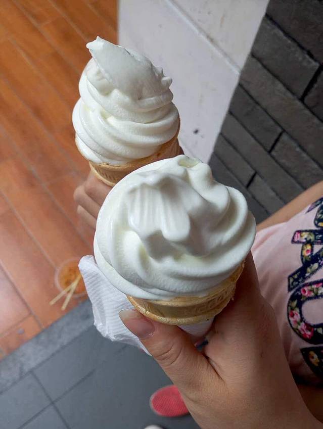 麦当劳(宝山大厦店)