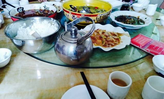 冰城饺子人家(沿江一路店)