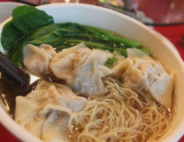 张记大肉手擀面(火车站店)