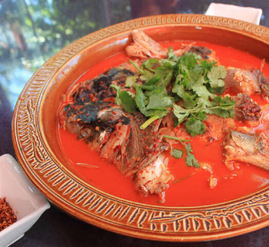 艳红铜锅海稍鱼(总店)