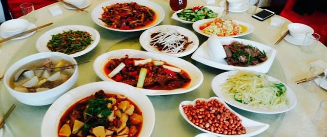 南阳庐烤全羊·宴会厅