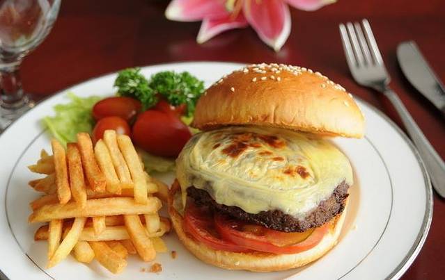 肯德基(芷江店)