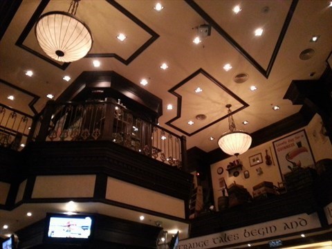 麦时利爱尔兰酒吧