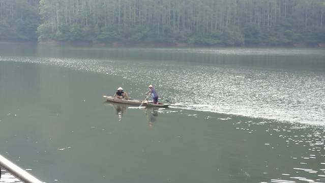 漫湾百里长湖景区
