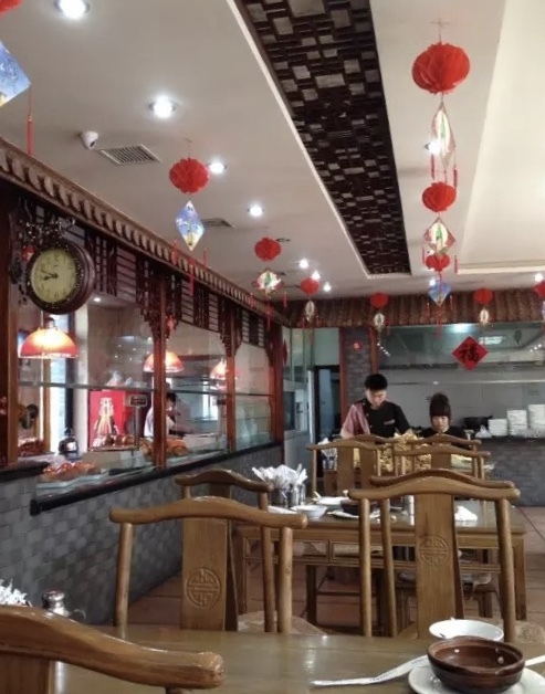 李氏熏酱老街砂锅居(南二道街店)