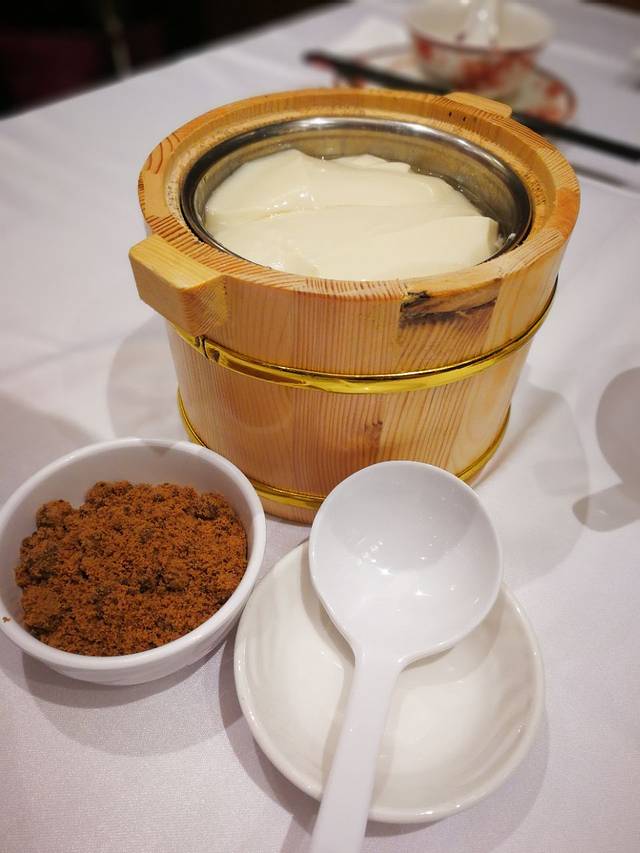 丰盛町商业步行街