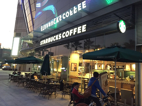 星巴克(龙岗星河店)