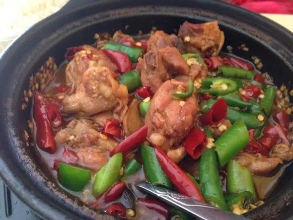 杨铭宇黄焖鸡米饭(高凤路店)