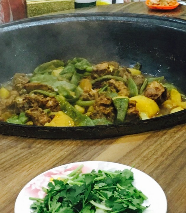 圣水湖铁锅炖鱼(东市场店)