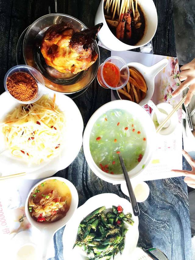 四道菜•现撬海蛎煎(正荣时代广场店)