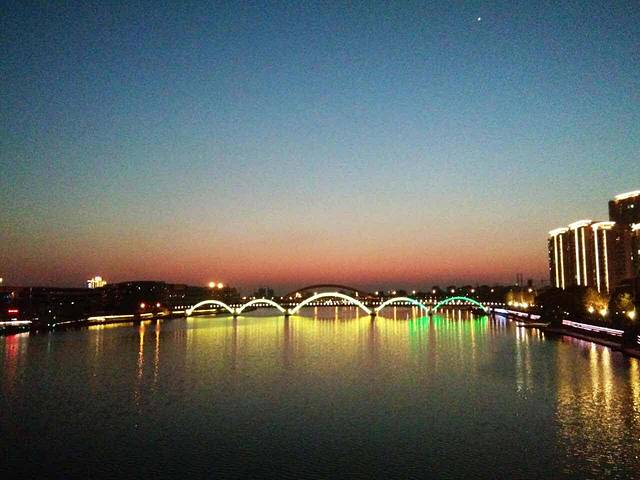 山山家·新鲜烘焙(八一南街店)