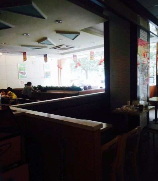 爻富汉堡(东大街店)