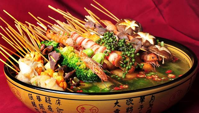 牛华小竹签麻辣烫(马路桥店)