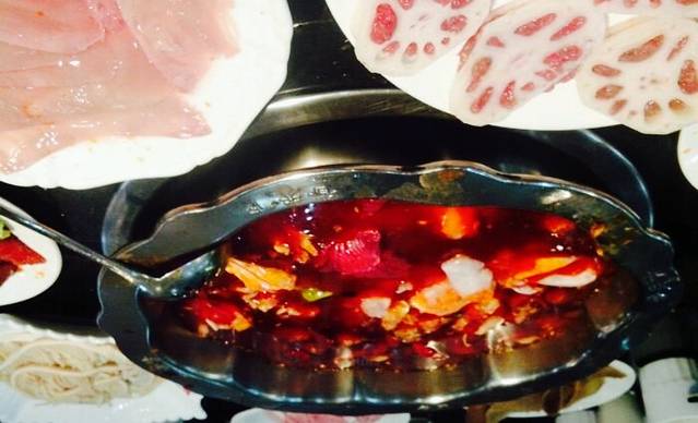 香天下火锅(荣威云岭店)