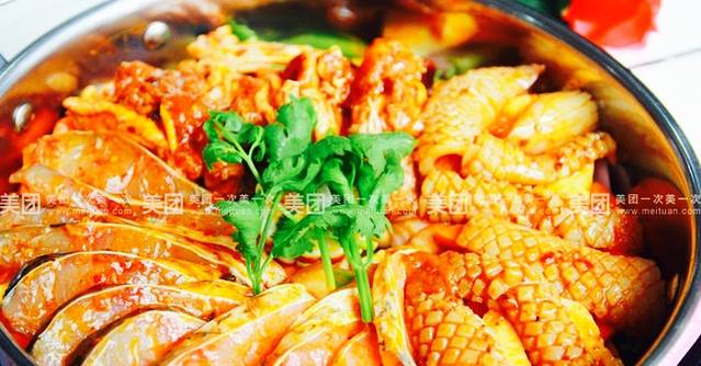 菲美食艺术焖锅(荆州店)