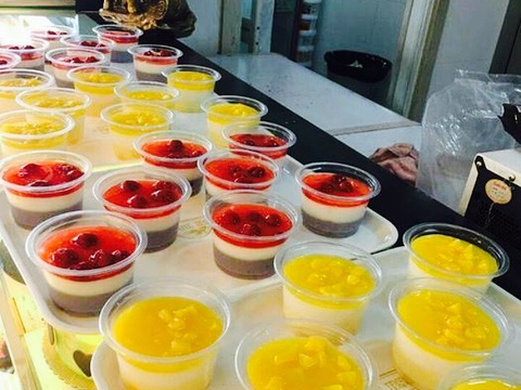 第687(共1213个)人均:20元热门点评:共1条点评米苏蛋糕店位于辽宁省