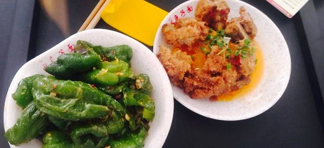 兔子面美食城(万德广场一店)