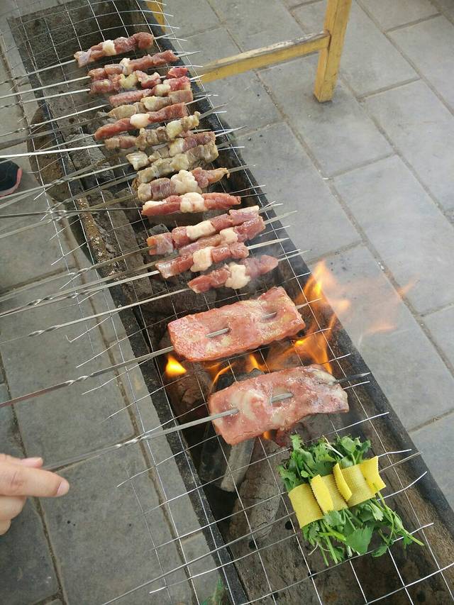 上庄水库尚庄度假村户外自助烧烤·团建CS