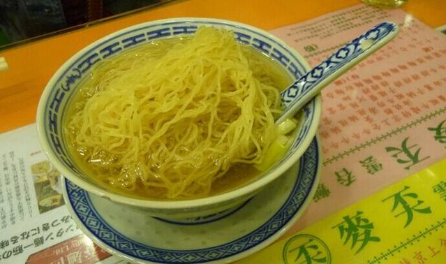 麦奀云吞面世家(白加士街)