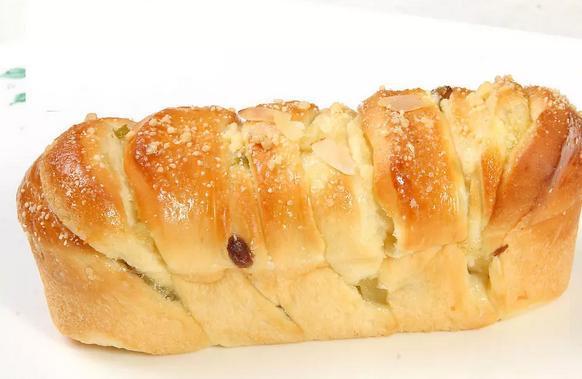 绿姿鲜奶烘焙(高河塘店)