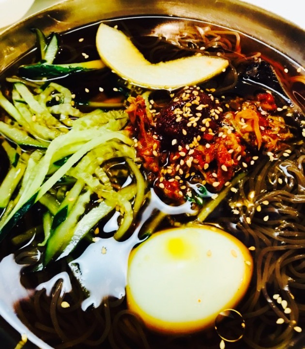 南阳村演艺餐厅·中朝融合菜(东盛店)