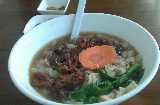 唯忆面馆(机场店)