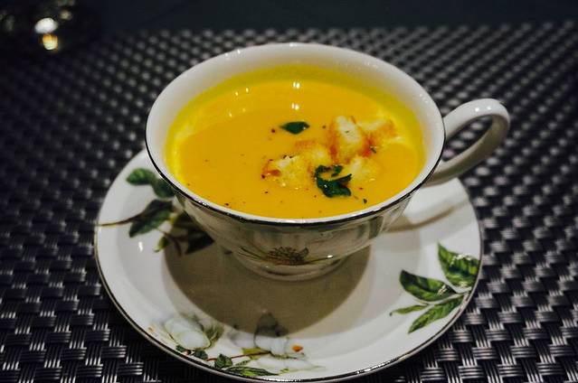 义萨芭蒂义式料理