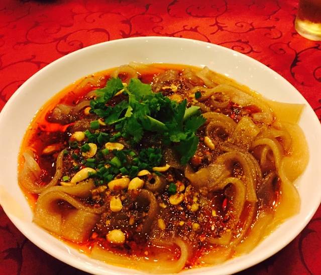 渝都川菜馆(居仁路店)