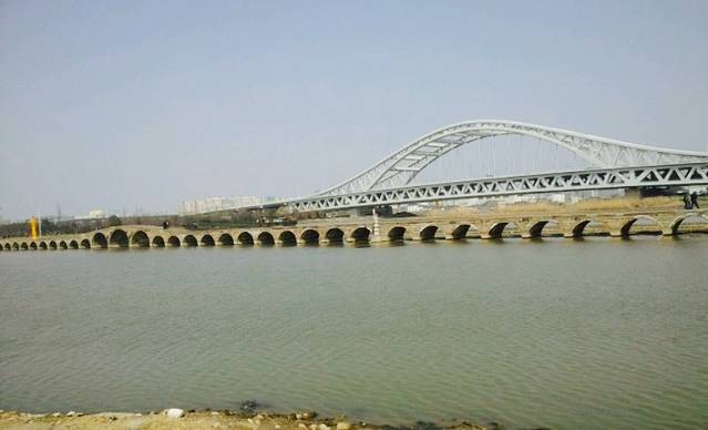 澹台湖公园(迎春南路)