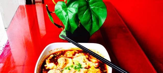 楚渝老麻抄手(龙江路店)