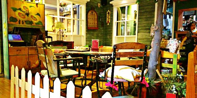 秘密旅行Bonjour(黑金冠 江南西店)