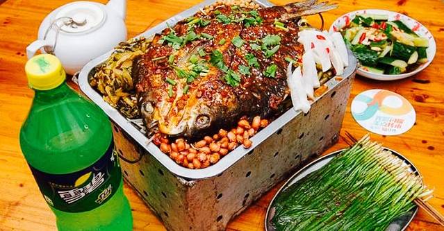 金针菇 骨肉相连 鱼泡煲 小麦王支装 锡纸包菜 香煎蓝刀鱼 韭菜 鱼杂