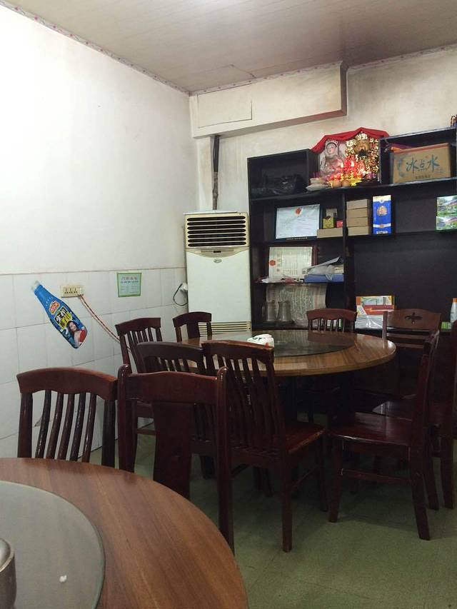 阳胖子老妈蹄花(榕树街店)