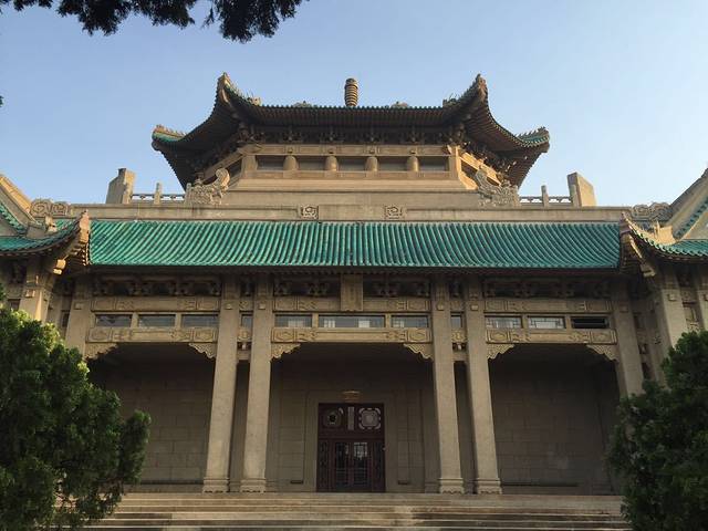 武汉大学-新图书馆