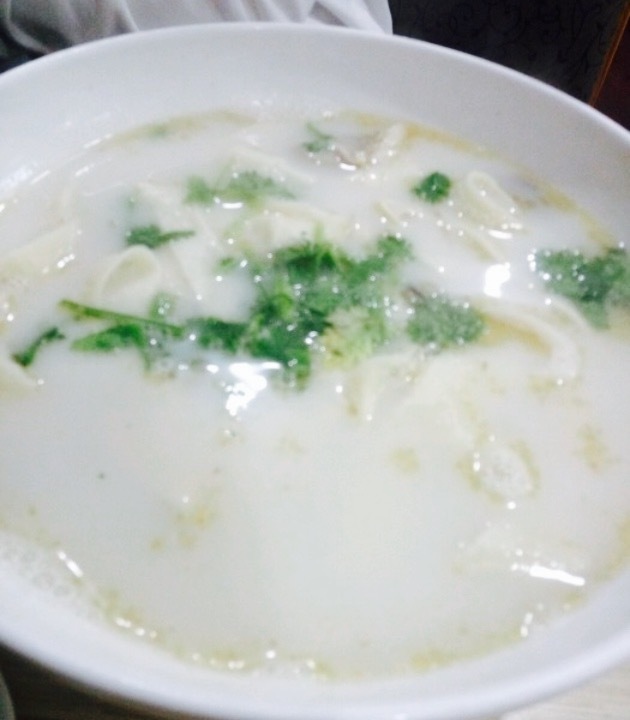 萧记三鲜烩面(心怡路店)