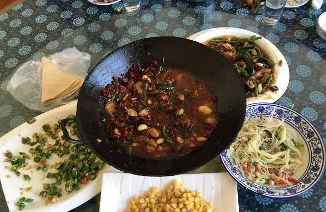 闽南海鲜酒楼(黄河南路)