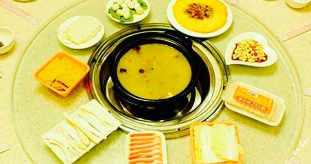 和杏板栗养生鸡汤(江阳区政府店)