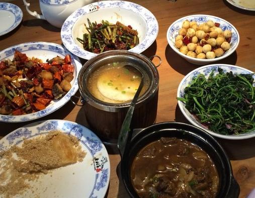 老村长湖北菜(民族大道店)