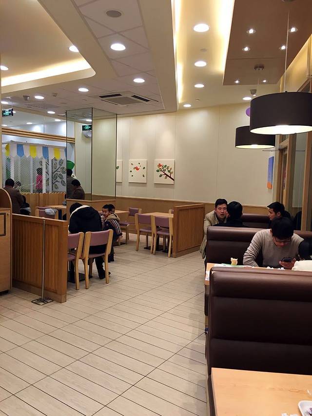 德克士(万地店)