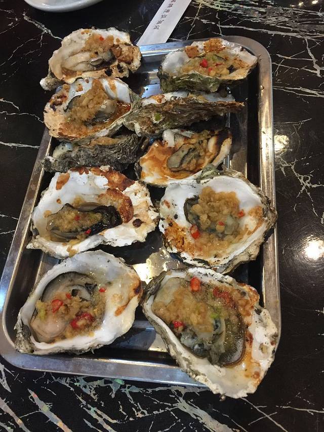 彦年海鲜川菜烧烤(青泥洼店)