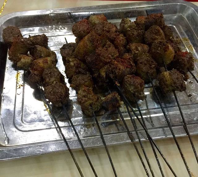 清真尕穆萨美食城总店