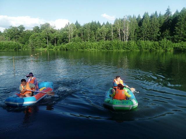 鸭绿江漂流旅游景区